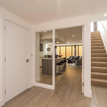 Luxurious & Modern Townhouse In Hammersmith Daire Londra Dış mekan fotoğraf